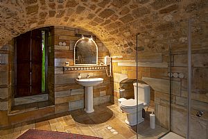 Σουίτα με πηγάδι Νο 12