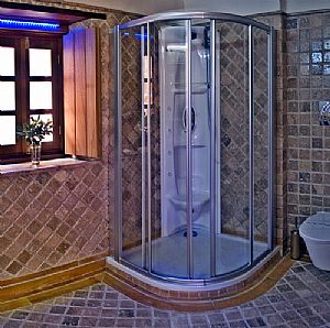 Διώροφη Σουίτα Νο 19